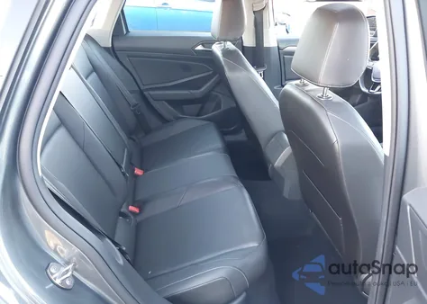 2019 Volkswagen Jetta 1.4T R-Line/1.4T S/1.4T Se из США, поврежденный, VIN 3VWC57BU4KM045558